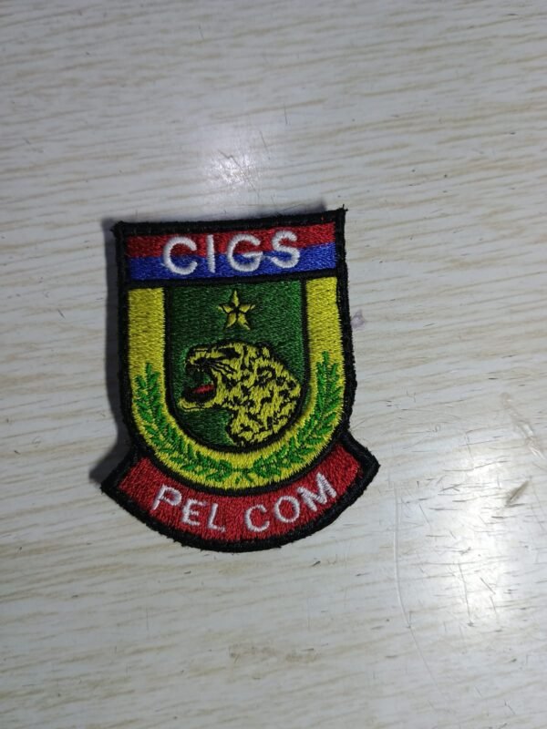 Distintivo de gorro CIGS PEL COM colorido
